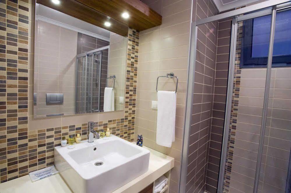 Kondo Suites Çeşme Luaran gambar